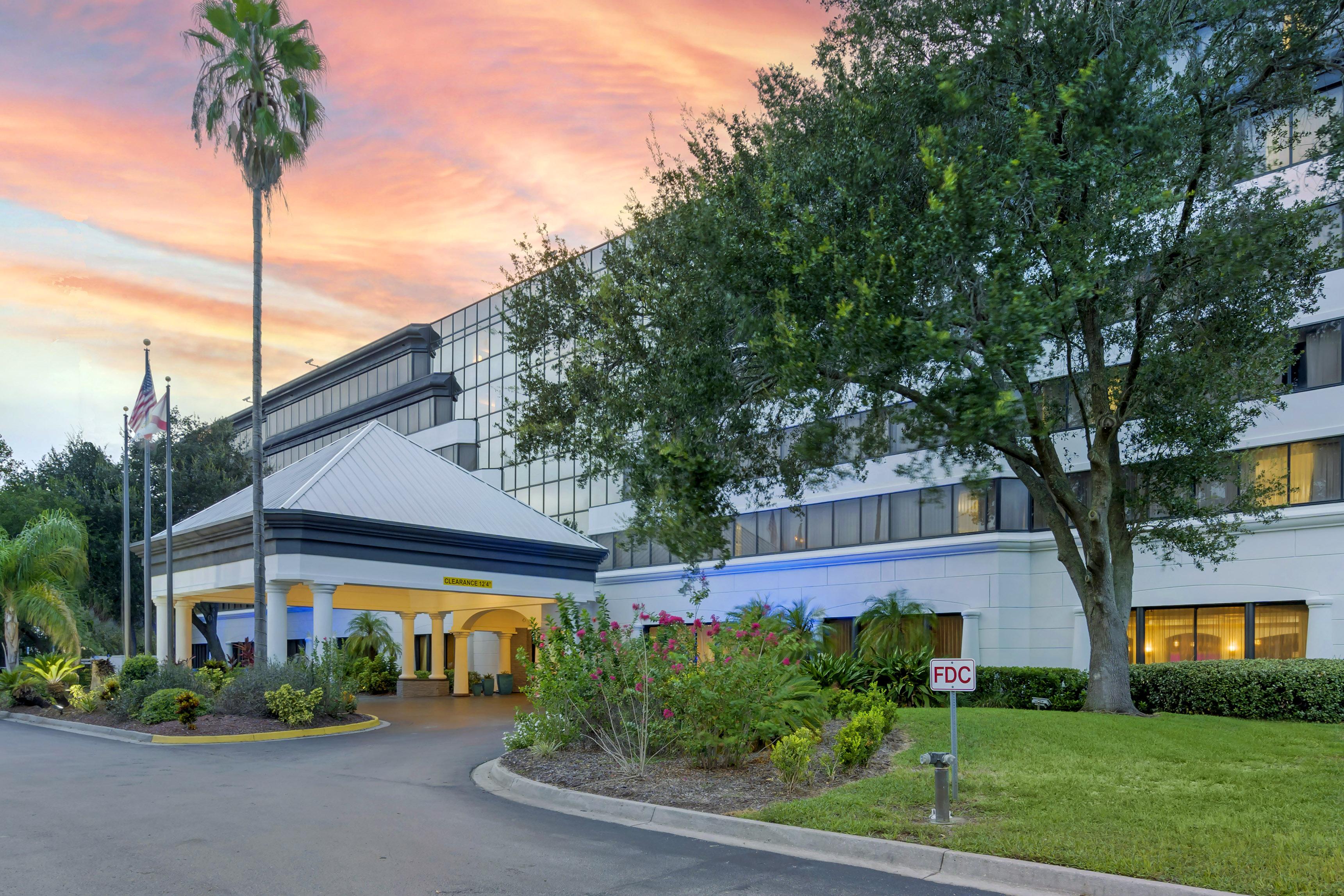 Delta Hotels By Marriott Jacksonville Deerwood ภายนอก รูปภาพ
